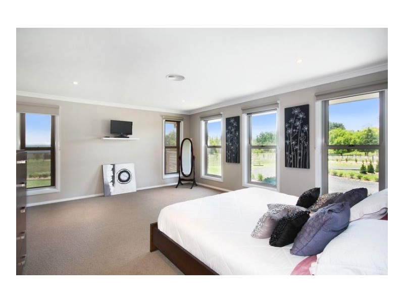 32 Dangarsleigh Road, Armidale NSW 2350