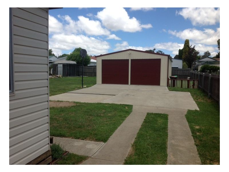 48 Mossman, Armidale NSW 2350