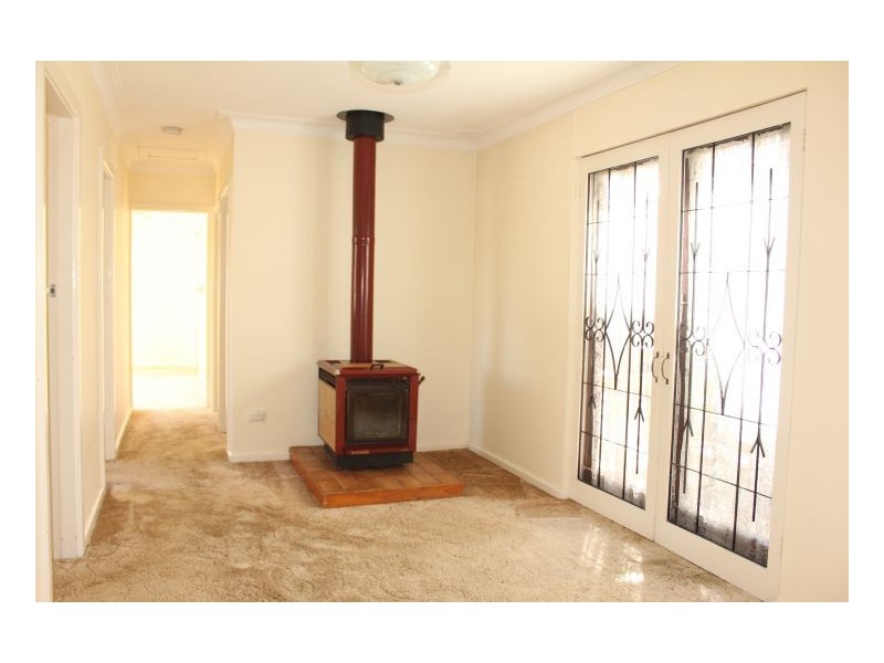 12 Bellevue Road, Armidale NSW 2350