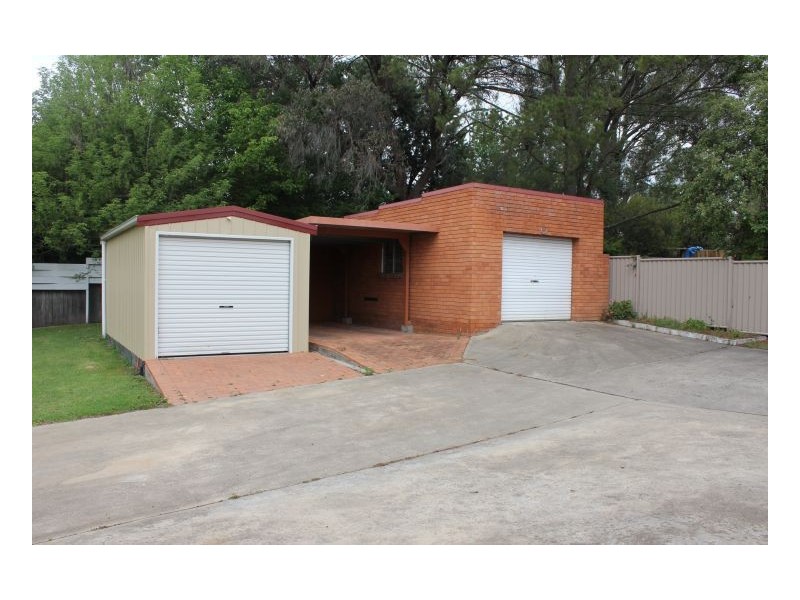 6 Drummond Avenue, Armidale NSW 2350