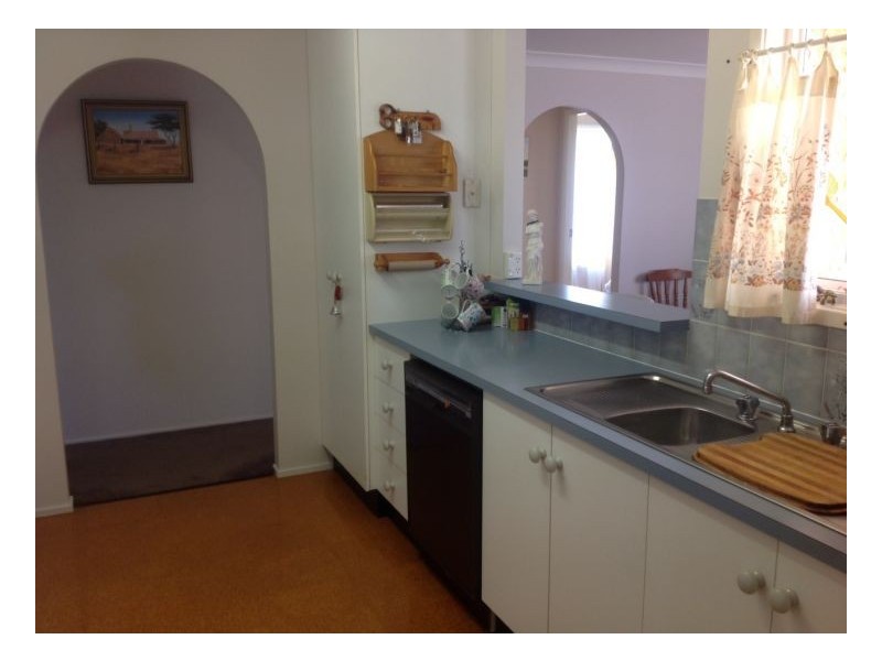 1 Phyllis, Armidale NSW 2350