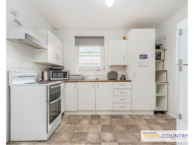 3 Herbert Lane, Armidale NSW 2350