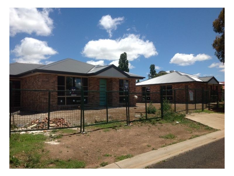 2/88 Ohio, Armidale NSW 2350