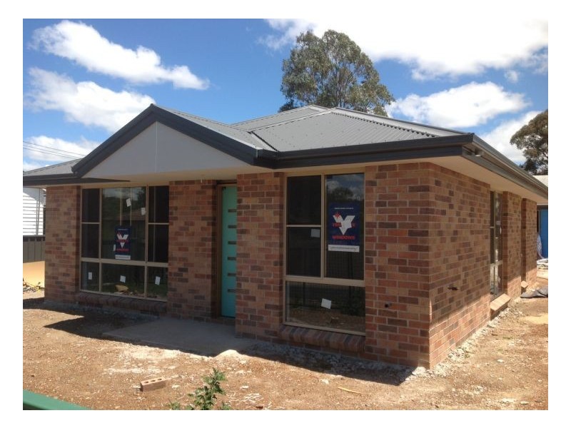 2/88 Ohio, Armidale NSW 2350