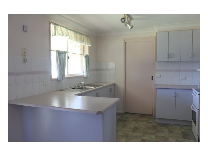 28 Alahna Drive, Armidale NSW 2350