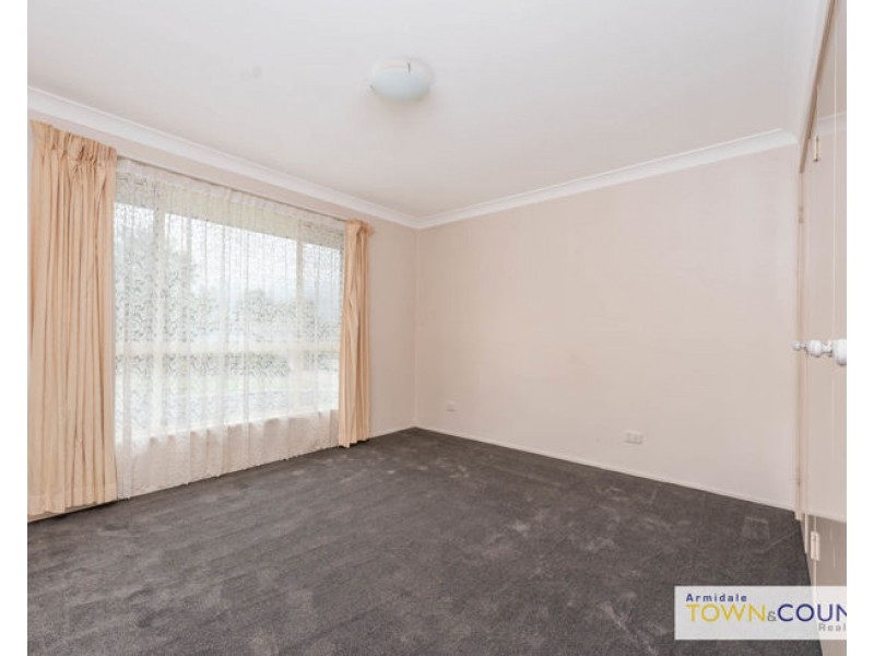12 MacDonald Drive, Armidale NSW 2350