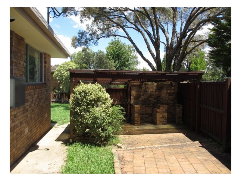 4 Crest, Armidale NSW 2350