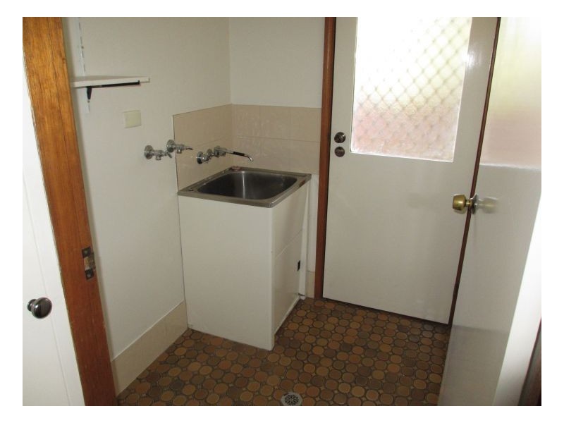 4 Crest, Armidale NSW 2350