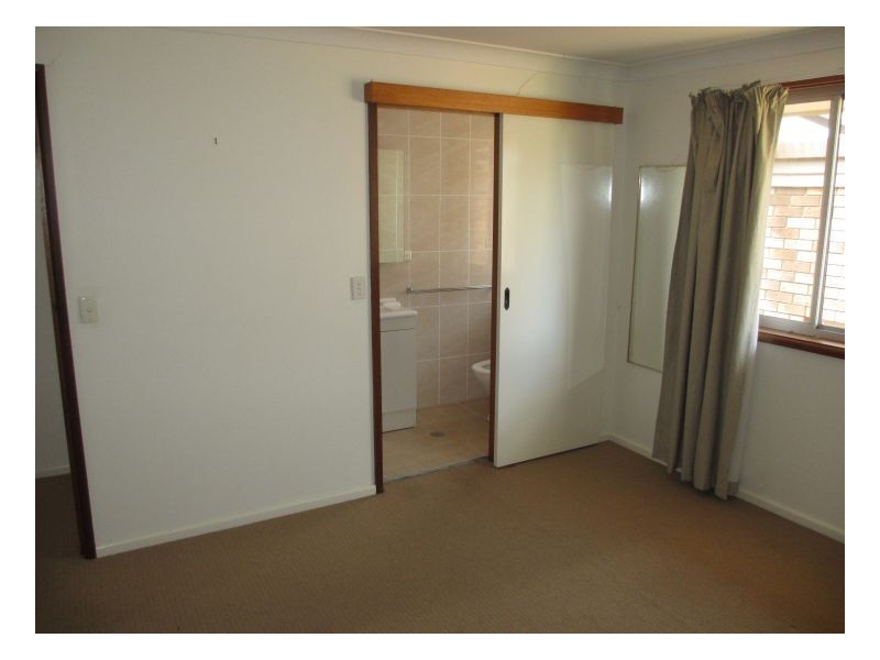4 Crest, Armidale NSW 2350