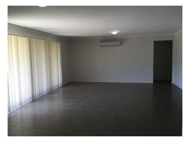 22 Earle Page Drive, Armidale NSW 2350