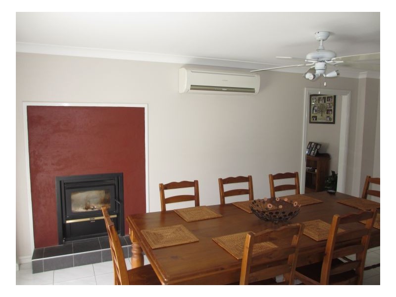 84 Douglas, Armidale NSW 2350