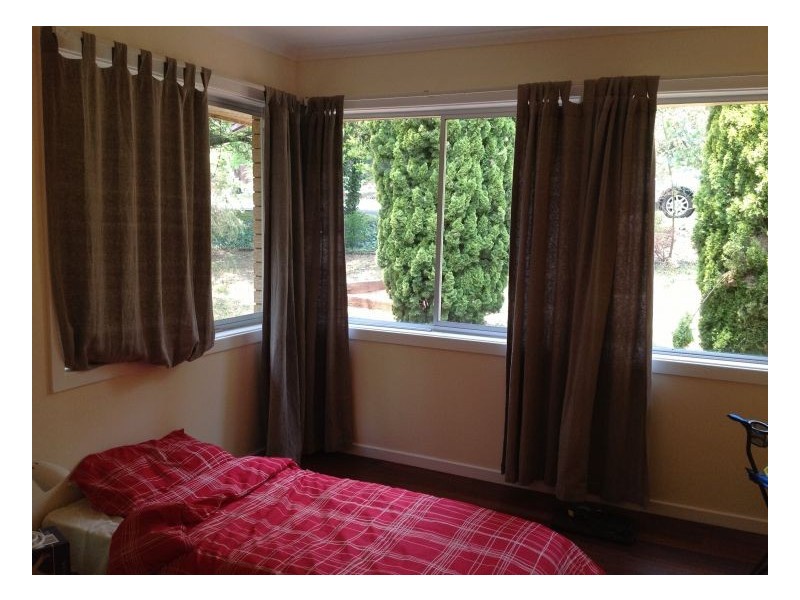 8. Nyssa Street, Armidale NSW 2350