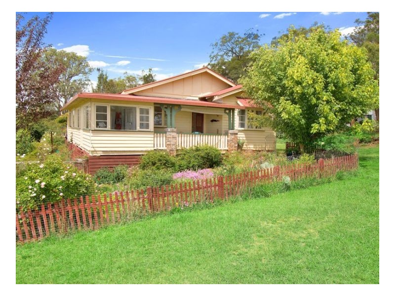 50 Budumba, Armidale NSW 2350