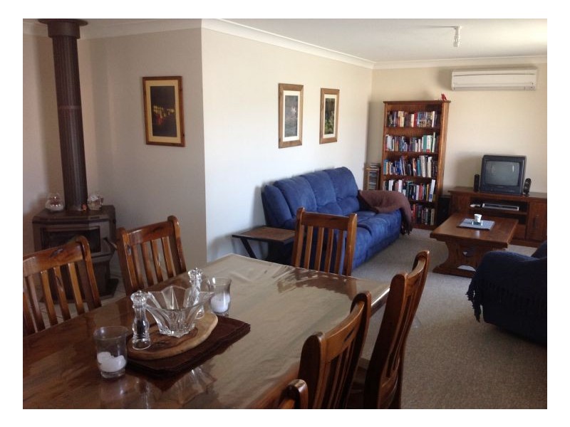 24. Aldred, Armidale NSW 2350