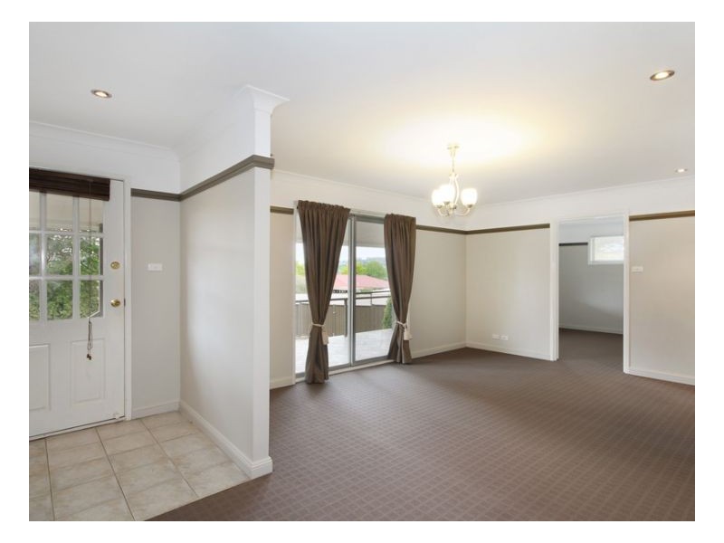 9 Patricia Close, Armidale NSW 2350