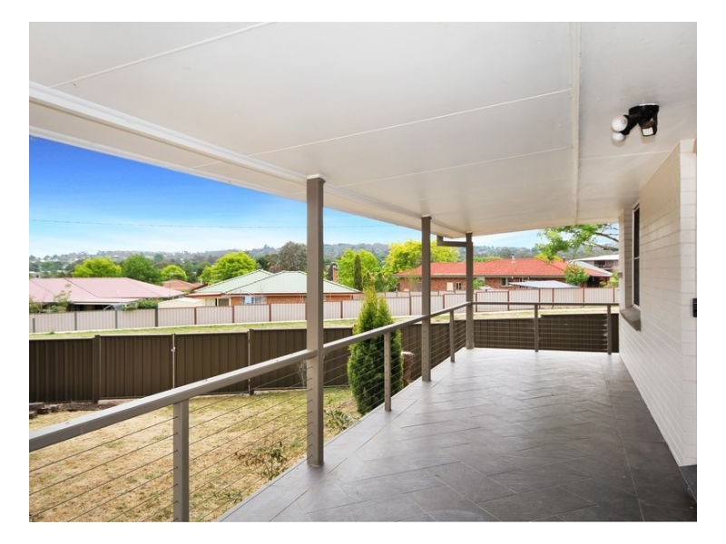 9 Patricia Close, Armidale NSW 2350