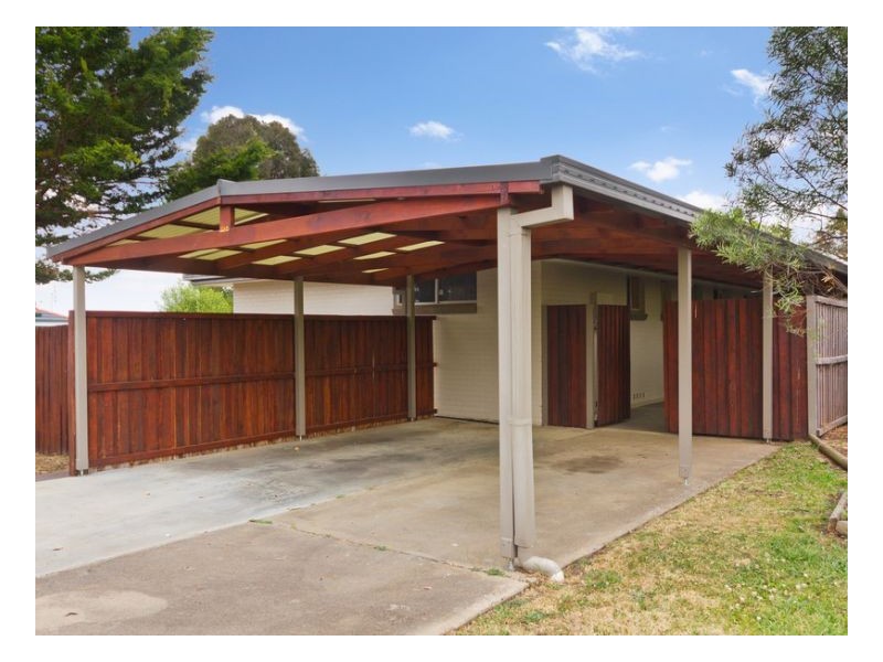 9 Patricia Close, Armidale NSW 2350