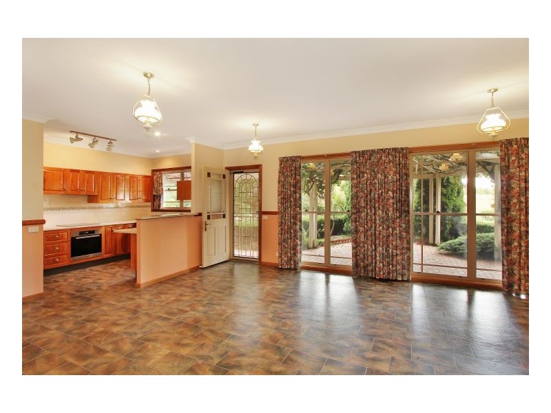 1 Kruideniers Road, Armidale NSW 2350