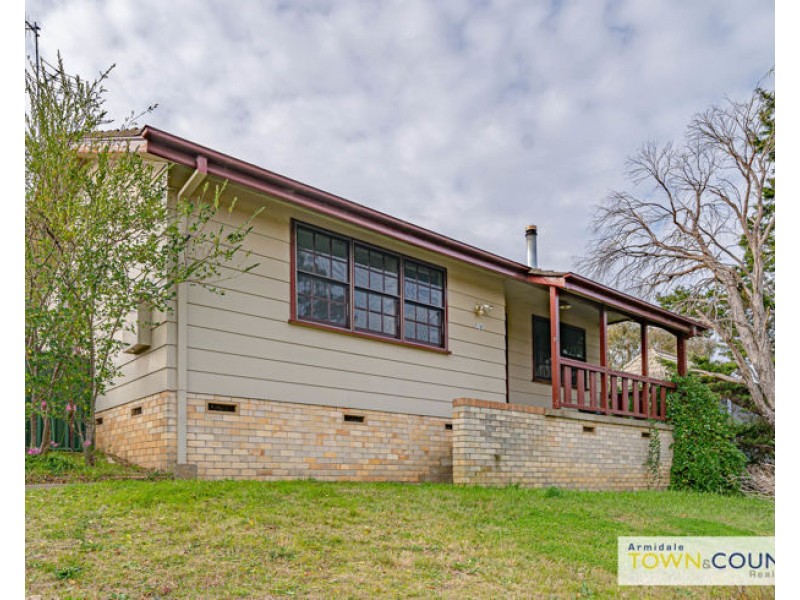 5 Herbert Lane, Armidale NSW 2350
