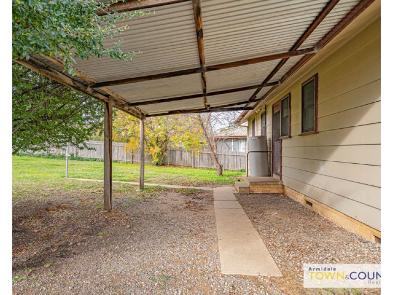 5 Herbert Lane, Armidale NSW 2350