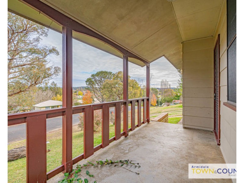 5 Herbert Lane, Armidale NSW 2350