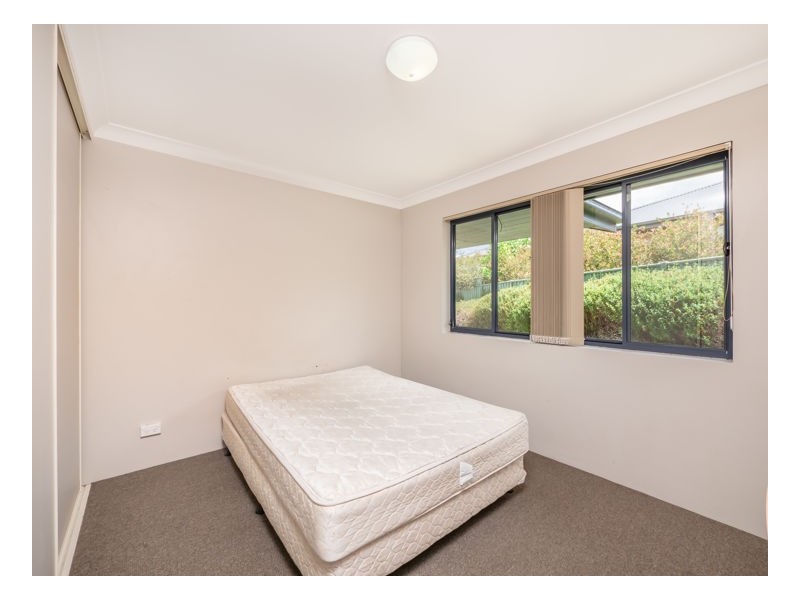 1/6 Grills Place, Armidale NSW 2350