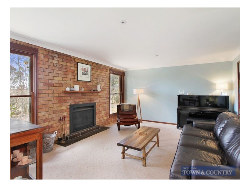 93 Trelawney Road, Armidale NSW 2350