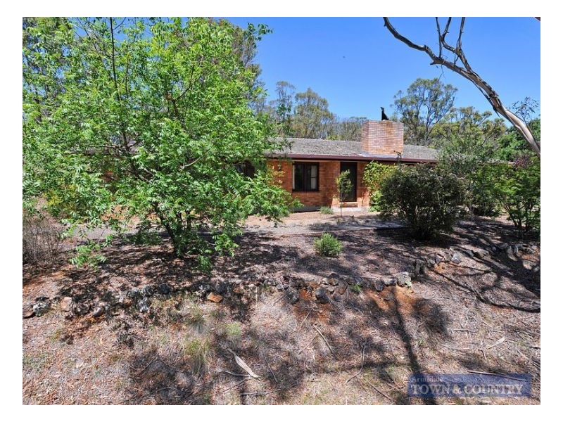 93 Trelawney Road, Armidale NSW 2350