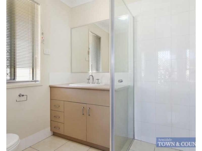 6 Somerville Close, Armidale NSW 2350