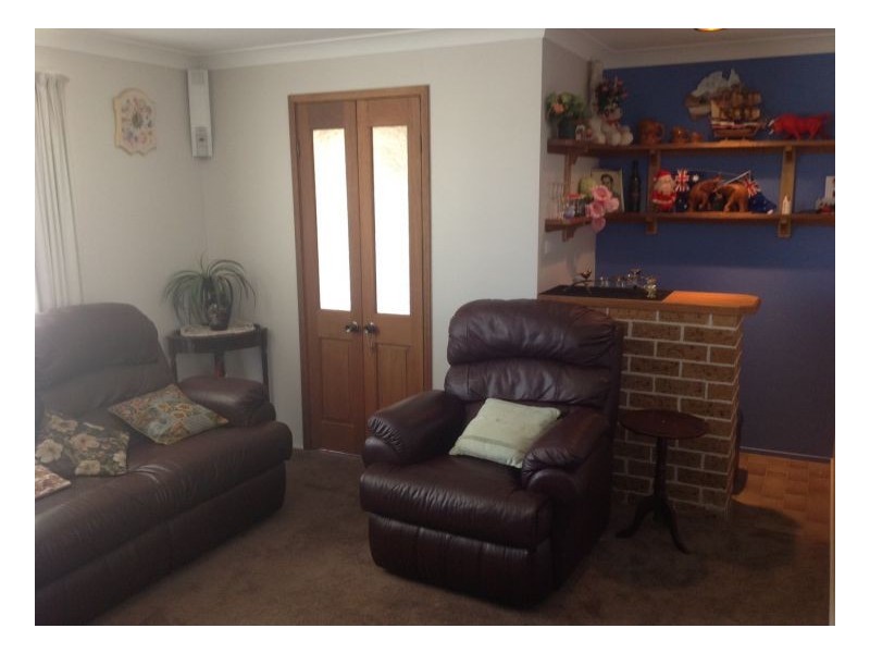 1. Phyllis, Armidale NSW 2350