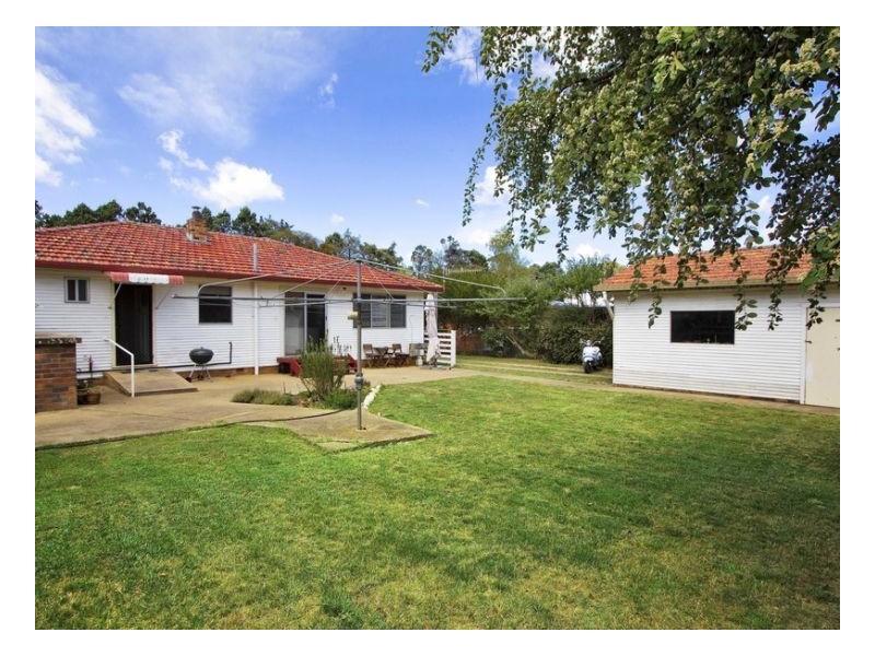 17. Duval Street, Armidale NSW 2350