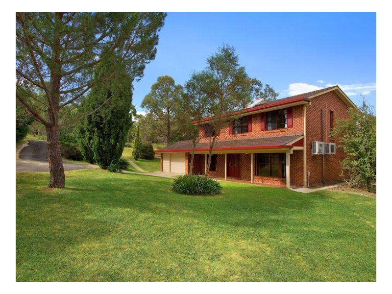 18 Markham Street, Armidale NSW 2350