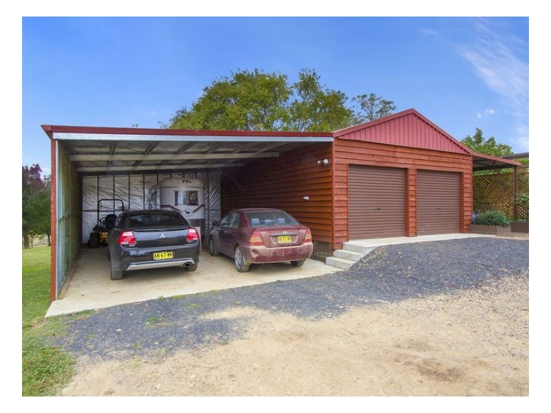 169 Kalinda Road, Armidale NSW 2350