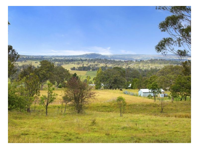 169 Kalinda Road, Armidale NSW 2350
