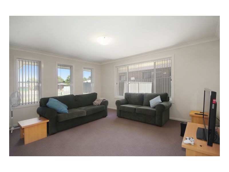 26 Albion Close, Armidale NSW 2350