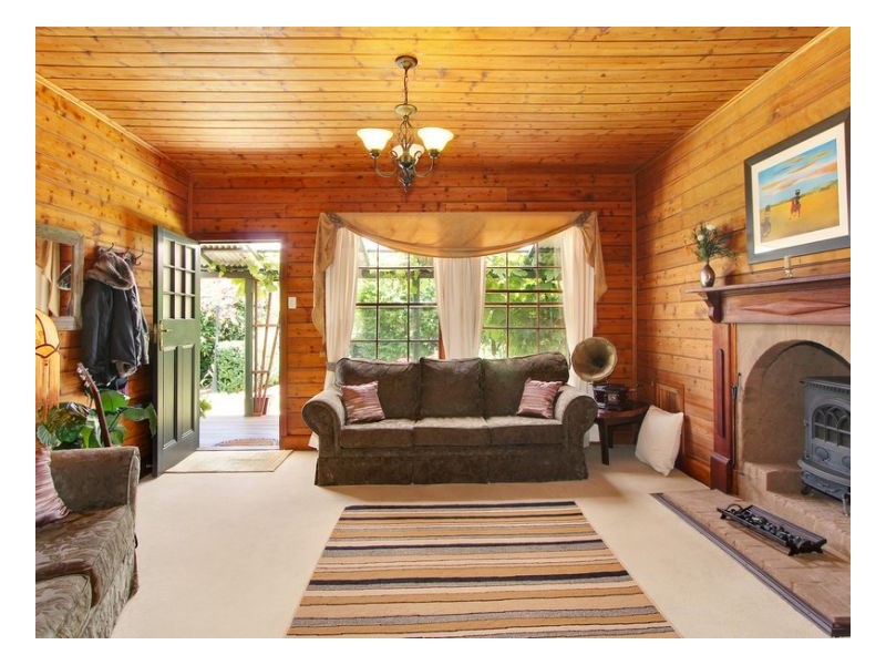 ‘WYUNA’ 103. Glen Innes Road, Armidale NSW 2350