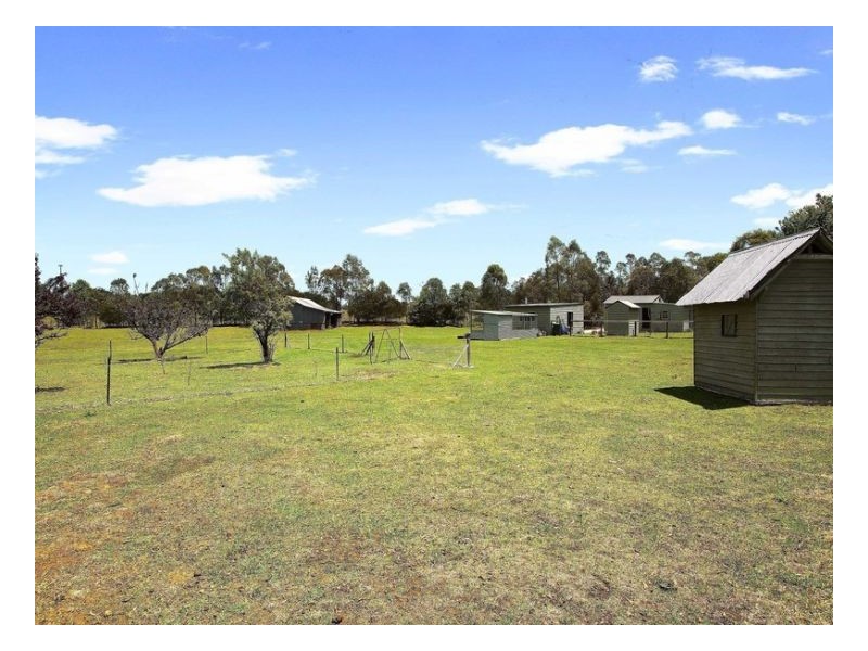 ‘WYUNA’ 103. Glen Innes Road, Armidale NSW 2350