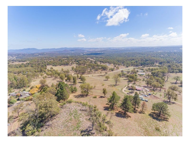 151 Kalinda Rd, Invergowrie NSW 2350