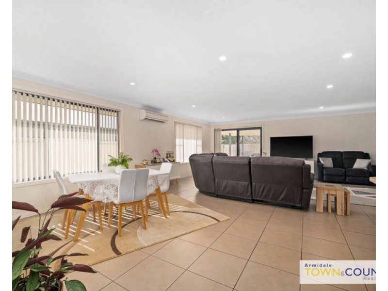 22 Rusden Court, Armidale NSW 2350