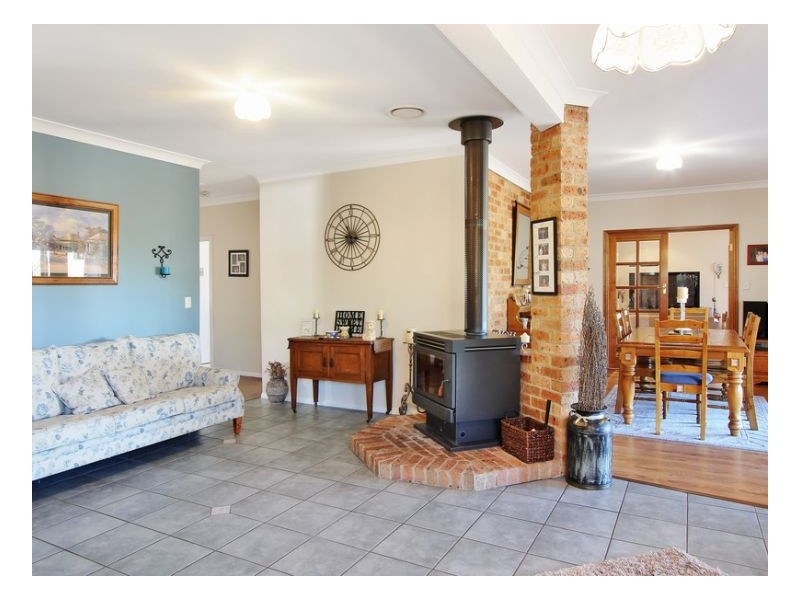 91-99 Glen Innes Road, Armidale NSW 2350