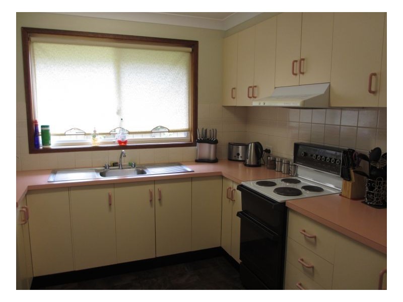 1/8. Nathaniel Pidgeon Drive, Armidale NSW 2350