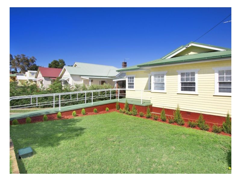 140 Jessie Street, Armidale NSW 2350