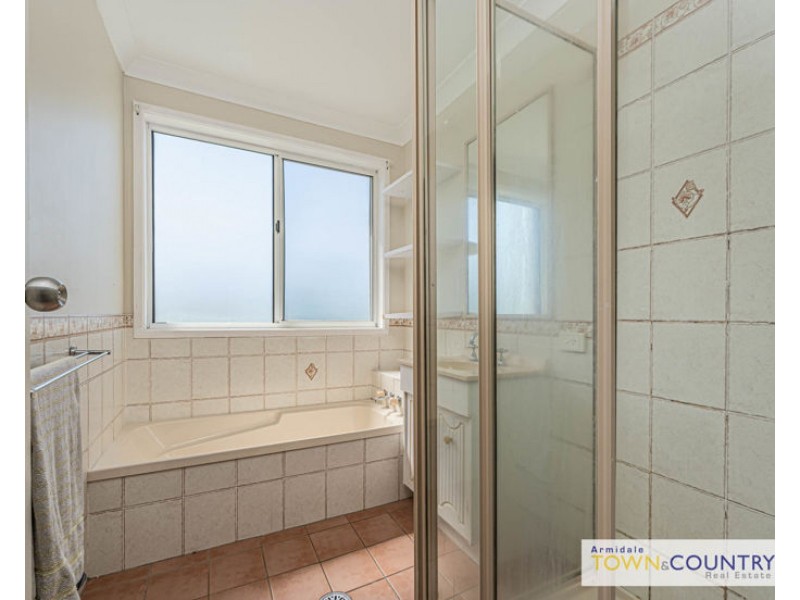 3 Aldred Avenue, Armidale NSW 2350