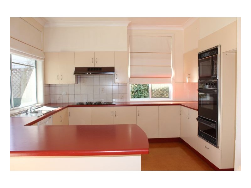 76 Markham Street, Armidale NSW 2350