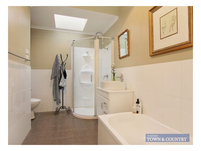 5 Quin, Armidale NSW 2350