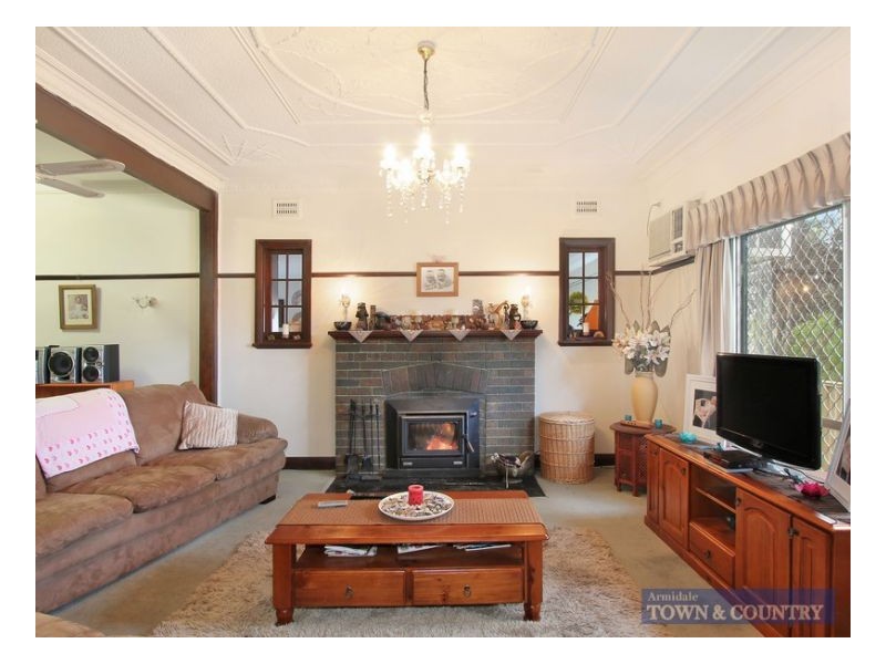 148. Douglas Street, Armidale NSW 2350