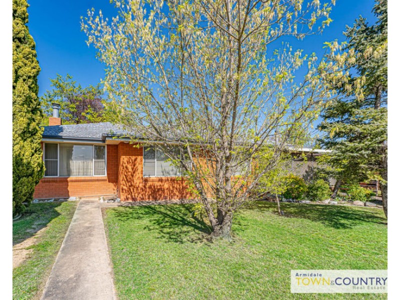 65 Canambe Street, Armidale NSW 2350