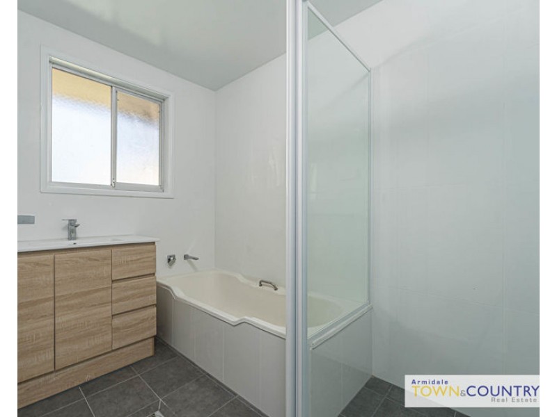 65 Canambe Street, Armidale NSW 2350