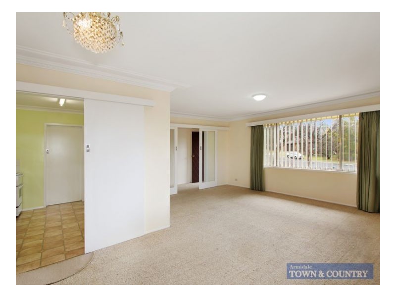 10 Simpson Avenue, Armidale NSW 2350