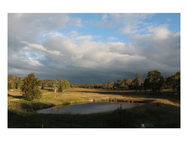 70 Kareela Rd, Invergowrie NSW 2350